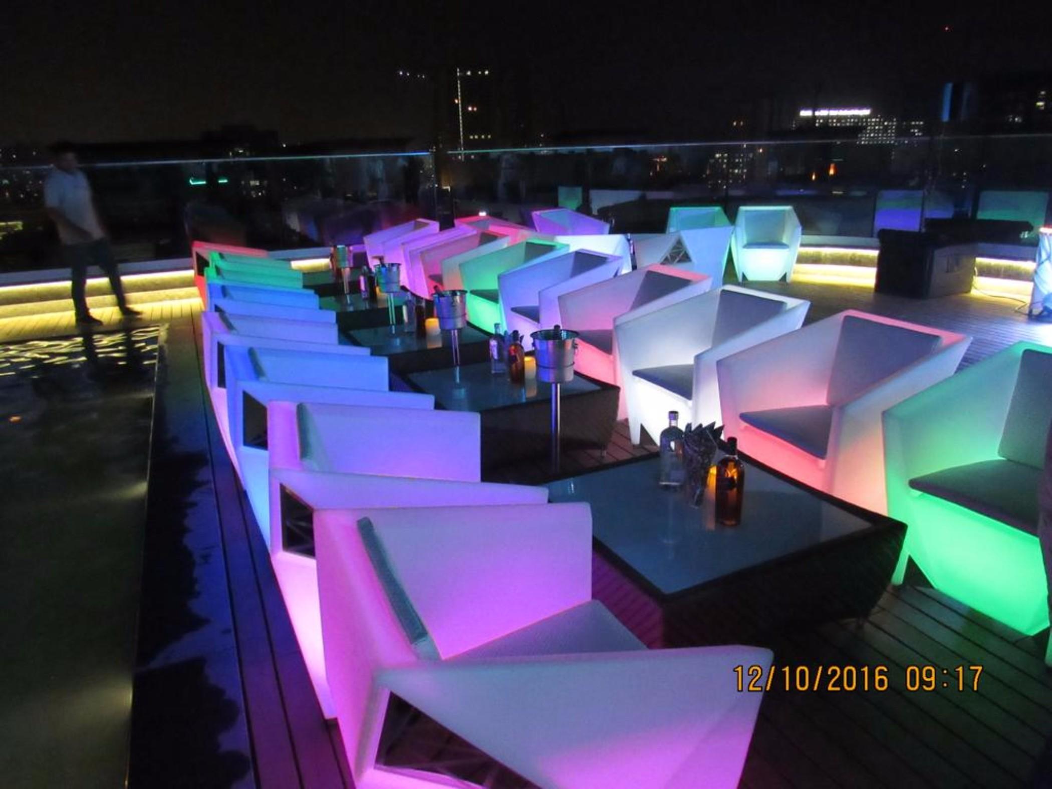 The Empresa Hotel Мумбай Екстериор снимка