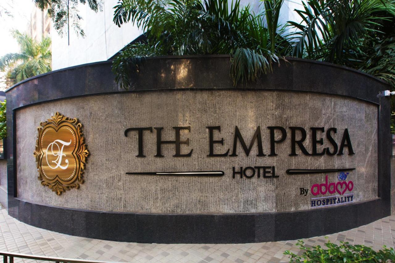 The Empresa Hotel Мумбай Екстериор снимка
