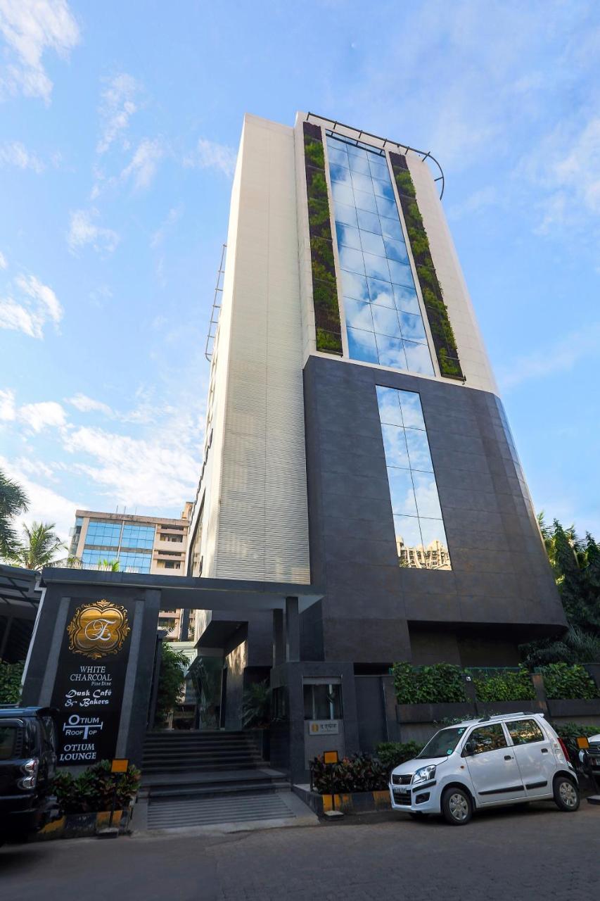 The Empresa Hotel Мумбай Екстериор снимка